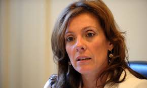 Congelaron dos cuentas bancarias en el Reino Unido usadas por los hijos  mayores de Andy Deutsch para mover fondos millonarios