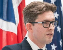 MI5 files suggest queen was not briefed