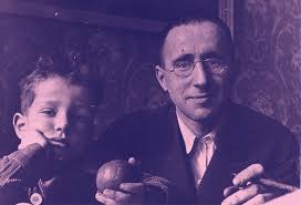 Van klasse naar ras: Brecht en staatskapitalisme