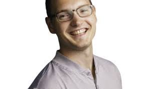 Sharon Lahey's Instagram, Twitter & Facebook