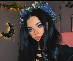 Meet Serena's Astrology; The Viral TikTok Psychic Taking The Internet By A  Storm!