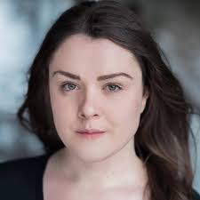 Lois Wilkinson's Instagram, Twitter & Facebook