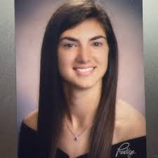 Elizabeth Stender's Instagram, Twitter & Facebook