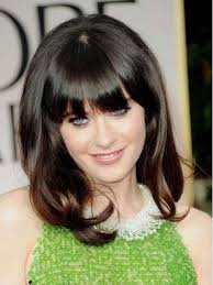 Or actually just her hair in general because blonde zooey is just as terrifying as bangless zooey. Gunstige Zooey Deschanel Promi Perucke Verkauf Bei Peruckensale Com Wahlen Sie Ihre Lieblings Perucke Jetzt Pro Wwg175