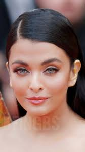 Aish Beautiful Eyes World Most Beautiful Woman Beauty