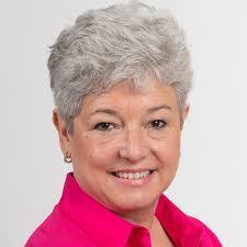 Leslie Gayle's Instagram, Twitter & Facebook