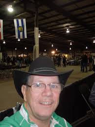 Larry in Kenny's hat at the Irish Festival (2)