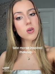 How to Achieve Tate McRae's Glitter Tour Glam with Anastasia Beverly Hills  Spice Palette