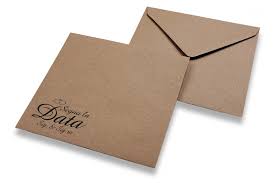 Si le carré est un grand classique, le rectangle peut être. Enveloppes Faire Part De Mariage Paysdesenveloppes Fr