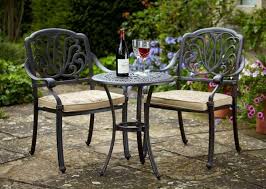Find cast iron table in canada | visit kijiji classifieds to buy, sell, or trade almost anything! Garden Furniture Made Of Cast Iron For A Noble Garden Atmosphere Bistro Chairs Outdoor Bistro Table Outdoor Garden Furniture Sets