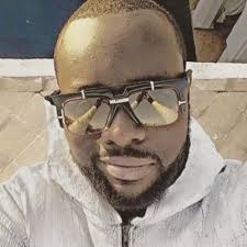 Albums compilations singles & eps all. Maitre Gims Une Seance De Dedicaces Prevue Pour Son Nouvel Album A Auchan Noyelles Godault
