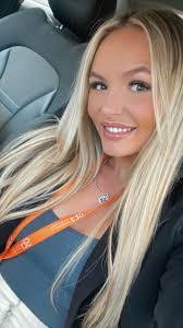 Megan Hutchinson's Instagram, Twitter & Facebook