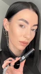 @jessicahazemua has always been a huge fan of MOB’s Hydrating Shine Lip  Balm, so she had to create the *epic* everyday nude she’s been dreaming of.  M139 is gorgeous with any look (including no-makeup ...