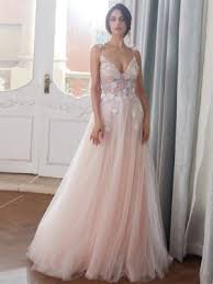 Rosa hochzeitskleid kombinierst du mit bequemen sandaletten. Brautkleider Rosa Blush Chicgirl De