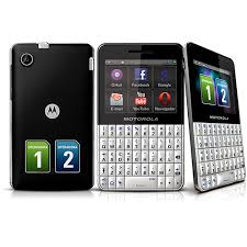 Motorola MOTOKEY XT EX118 vs. Motorola ...
