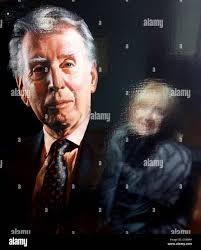 Dorothy paul hi-res stock photography and images