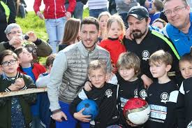 Welcome to eden hazard's official facebook page. Chelsea Star Eden Hazard Returns To Former Youth Team And Is Made Mascot For The Day Mirror Online
