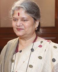 Ashwin and Harsha Wedding Reception -- Capt. Arvind Singh with wife Kaajal  Singh Picture # 245900