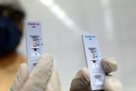 Você pode comprar o teste nas redes droga raia, drogasil, pague menos, drogaria são paulo, drogaria pacheco e drogaria carrefour, com atendimento rápido e sem complicações. Farmacias Comecam A Venda De Testes Rapidos Nesta Sexta