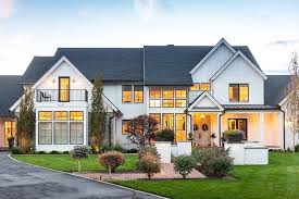 Builders Of Insta On Instagram If You Could How Fast Would You Move To Utah For This Amazing B Farmhouse Style House Modern Farmhouse Plans Building A House