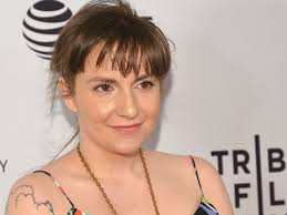 Lena Dunham e il ricovero per endometriosi: «Noi donne malate croniche non  siamo più fragili»