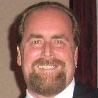 Kevin Searles's Instagram, Twitter & Facebook