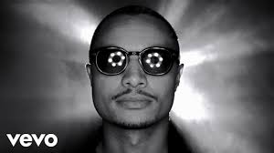 JOSÉ JAMES