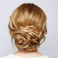6 Simple Diy Beach Wedding Hairstyles Braided Chignon Hair Styles Chignon Hair