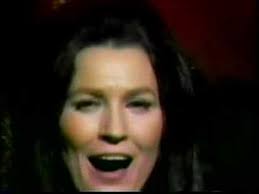 loretta lynn WHEN THEY RING THOSE GOLDEN BELLS