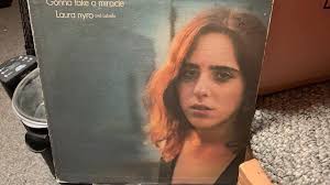 Anyone who went to see Lea at drury lane last night... what was the name of  her backing singers?