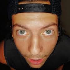 Rebekah Faust's Instagram, Twitter & Facebook