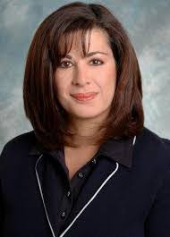 Lori Range's Instagram, Twitter & Facebook