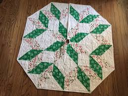 Log cabin tree skirt pattern. 40 Christmas Tree Skirt Pattern Ideas To Sew Applegreen Cottage