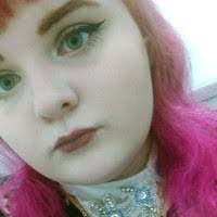 Abby Deaton's Instagram, Twitter & Facebook