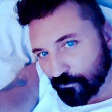 So I was going to write this in the morning but im still buzzing from the  nights events! LEE ROBERTS- an absolutely amazing demonstration of  Mediumship! Those that chose not to come