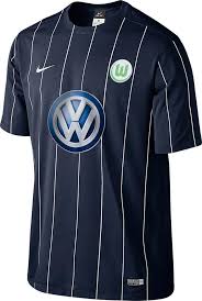 The black vfl wolfsburg socks with added light green tones complete the wolves' 2020/21 away kit. Wolfsburg Away Kit Jersey On Sale