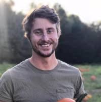 Luke Porter's Instagram, Twitter & Facebook