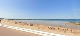 Spécial coronavirus suivez l'évolution du coronavirus (covid19) en france et dans le monde. Les Plages Des Sables D Olonne Fermees Quelques Heures Par Jour A Partir Du 1er Aout