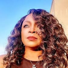 Wanda Brown's Instagram, Twitter & Facebook