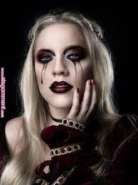 Gothic Vampire Makeup For Girls Gothic Vampire Makeup For Girls Beautyblog Makeupoftheday Makeupbyme Makeuplif Gothic Vampir Vampir Make Up Vampir Schminken