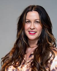 Eva Price(@evaprice)