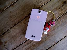 My pink phone - LG KF350