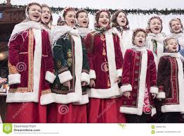 Modelo/exemplo de texto de mensagem de natal/natalina e ano novo/fim de ano/final de ano para cliente e amigos empresa agradecimento atividades práticas para o dia a dia do professor de educação infantil. Criancas Polonesas Em Musicas Tradicionais Do Natal Do Canto Da Roupa Imagem Editorial Imagem De Urbano Juventude 106597785