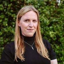 Pat Rigsby's Instagram, Twitter & Facebook