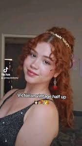 Lindsey Dodd (lindseydodd)