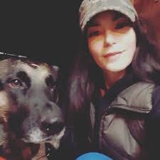 Derek Hasson's Instagram, Twitter & Facebook