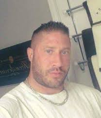 Albert Najera's Instagram, Twitter & Facebook