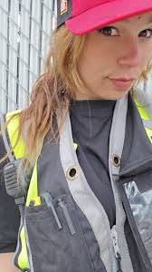 410186891087 is my friend code. I gift back :3 Greetings from Austria ^^