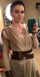 Star wars kostüme obi wan kenobi kostüme. Diy Rey Star Wars Costume Your Costume Idea For Halloween Mardi Gras And Carnival 2 Rey Star Wars Costume Rey Costume Cosplay Costumes