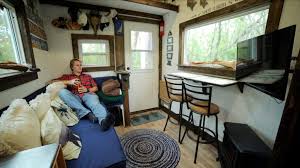 Home designing blog magazine covering architecture, cool products! Tiny House Expedition 7 Practical Small Space Ideas To Live Comfortably In A Tiny House